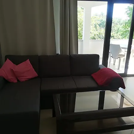 Apartments Sandra Porec Exterior photo